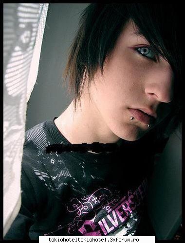 ...:::emo boy:::.... imagini